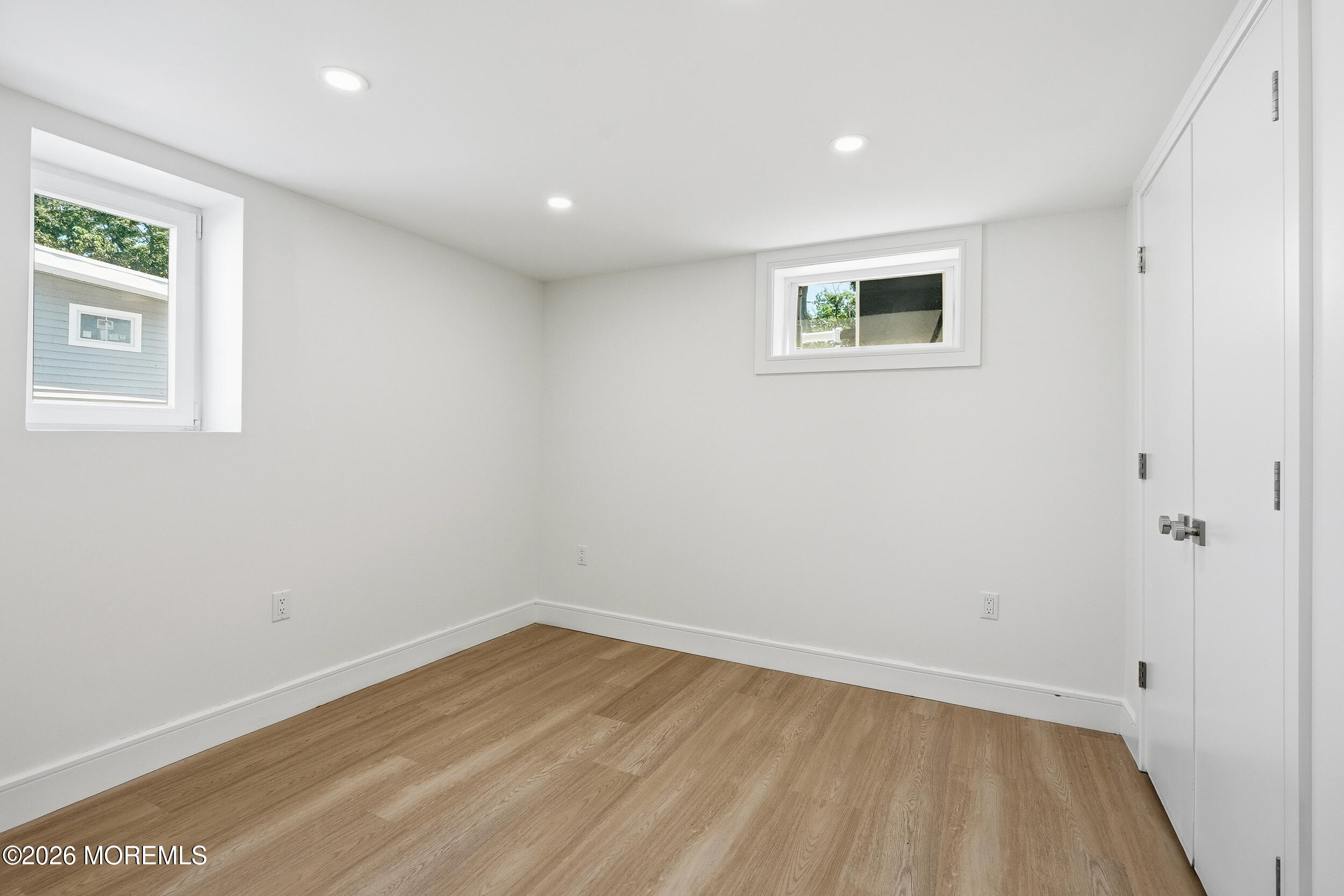 19 Roslyn Drive