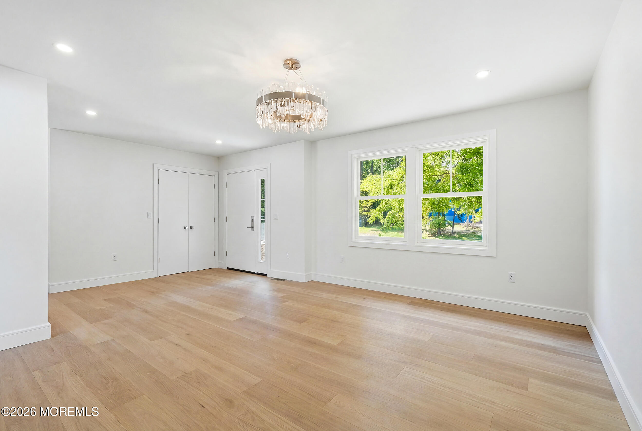 19 Roslyn Drive