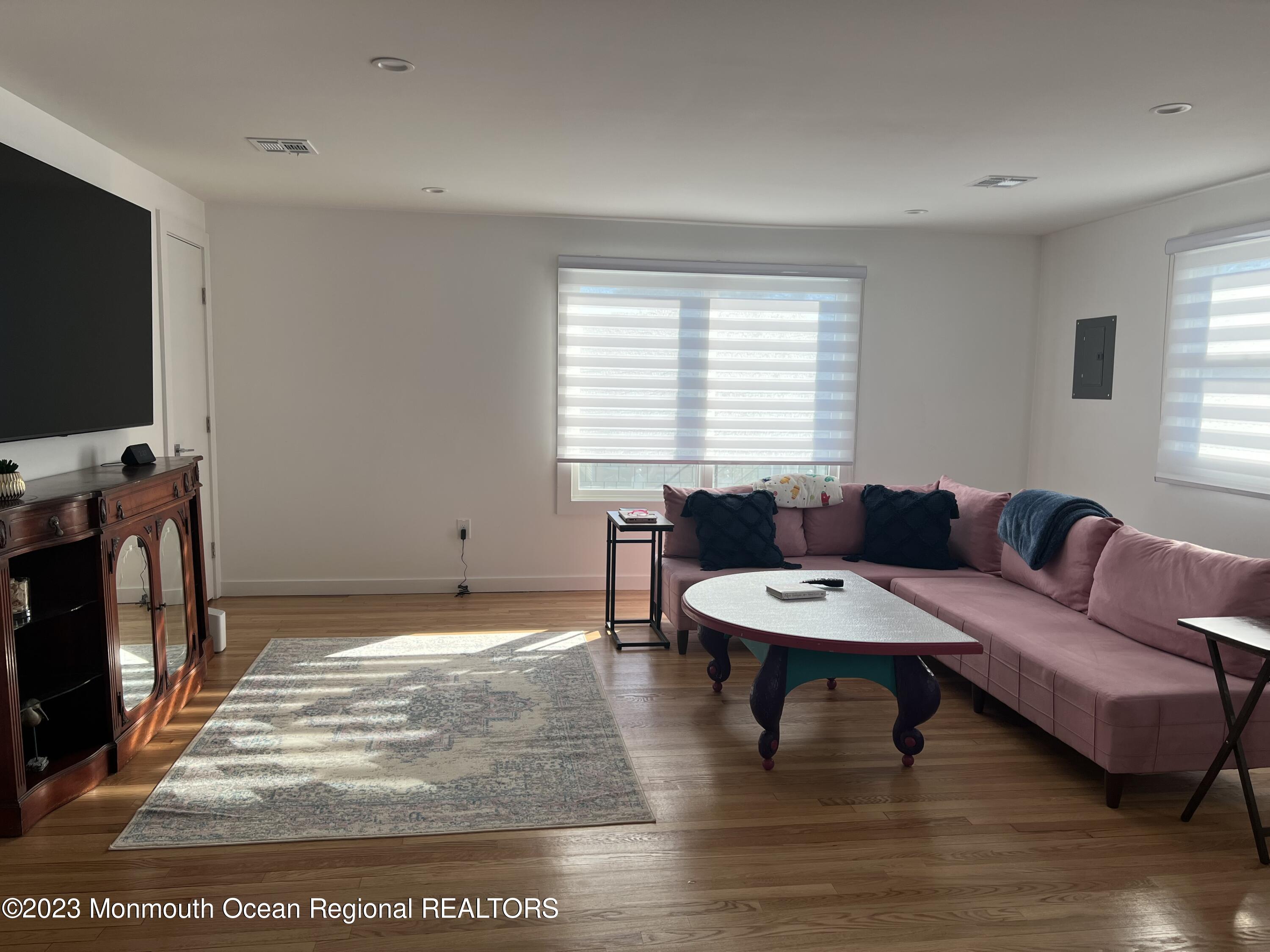 39 Cedar Avenue B