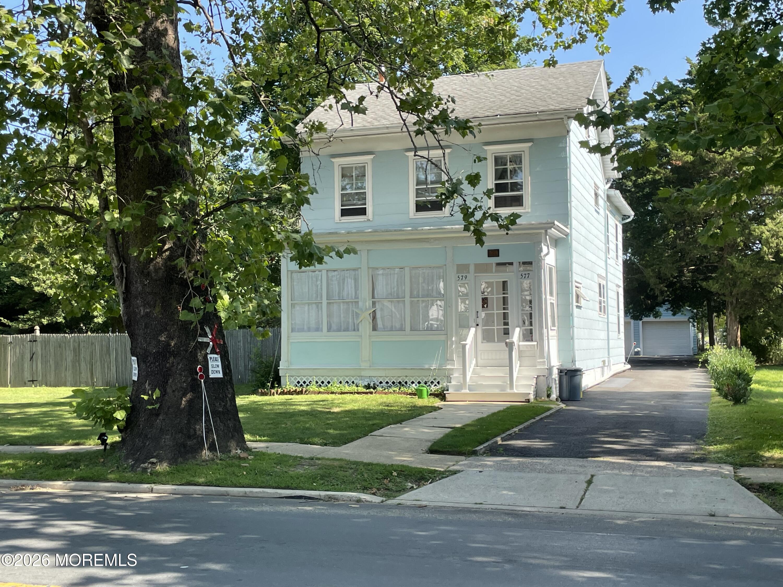 577 Cedar Avenue