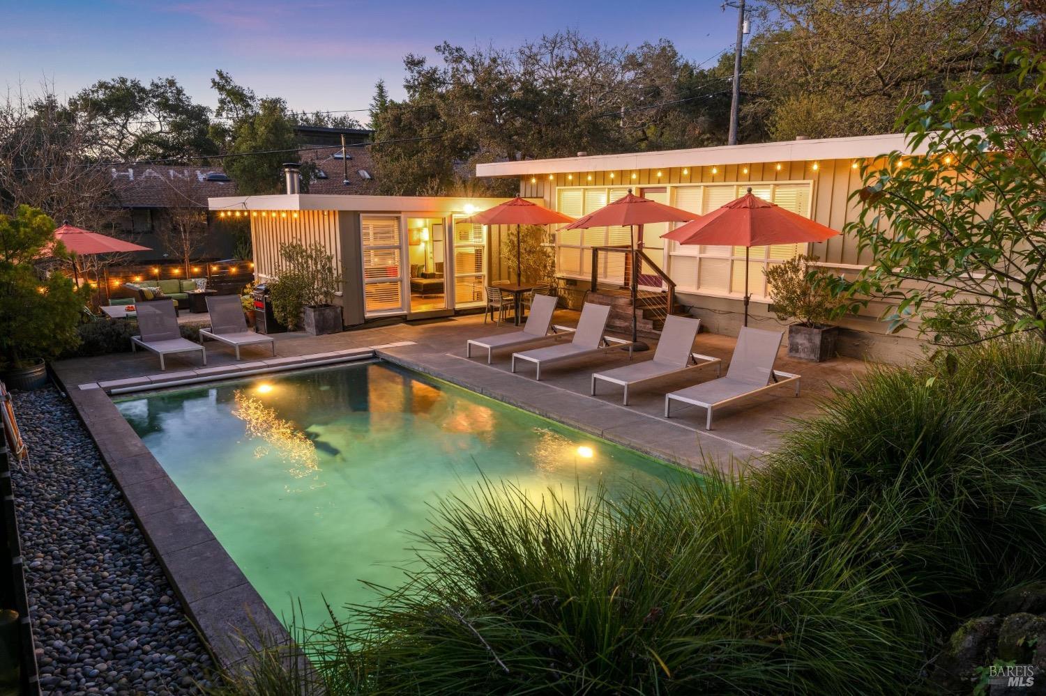 250 E Agua Caliente Rd