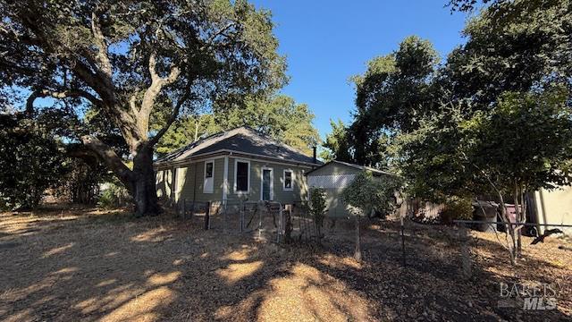 391 Oak St