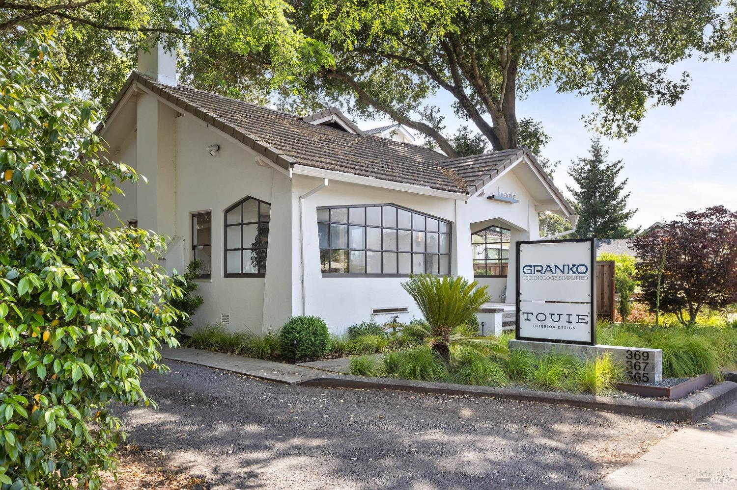 369 W Napa Street