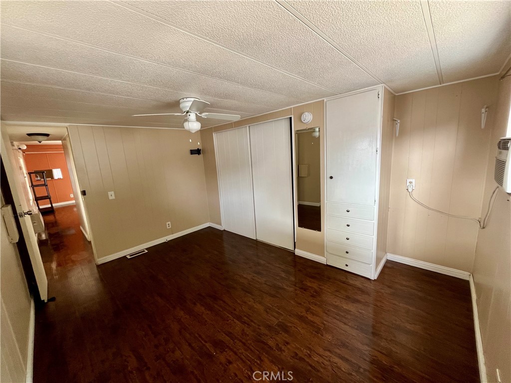 16540 Whittier Boulevard 6