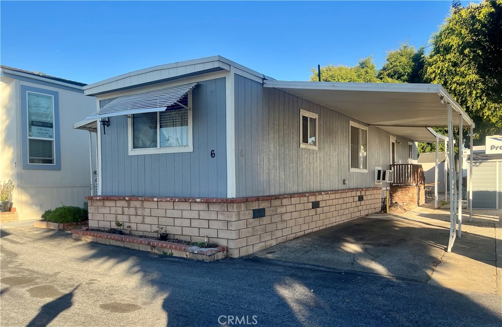16540 Whittier Boulevard 6
