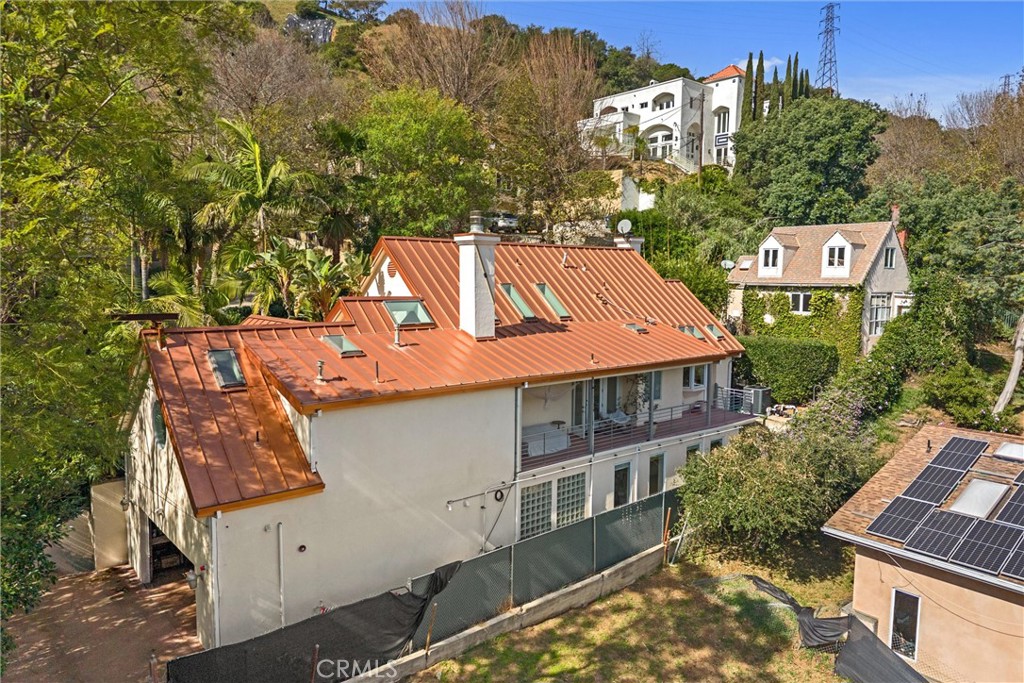 2127 Kress Street