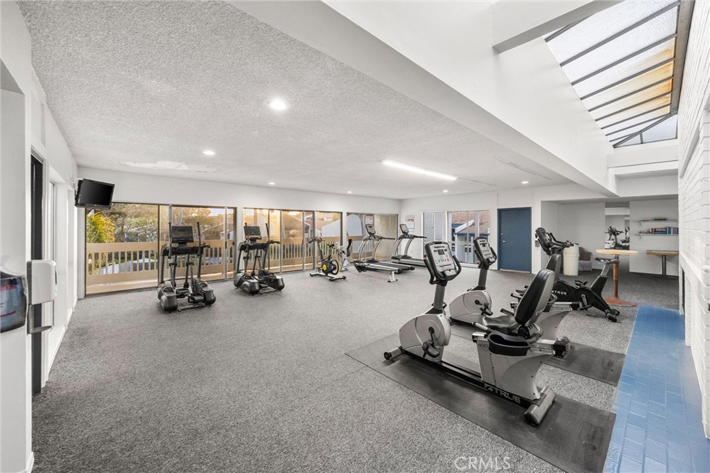 814 Camino Real 203
