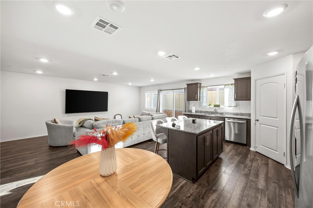 14069 Cordelia Street