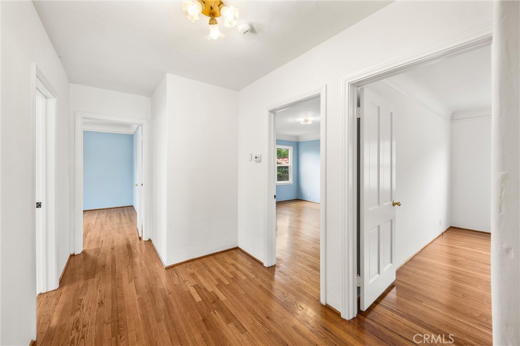 E Chestnut Avenue