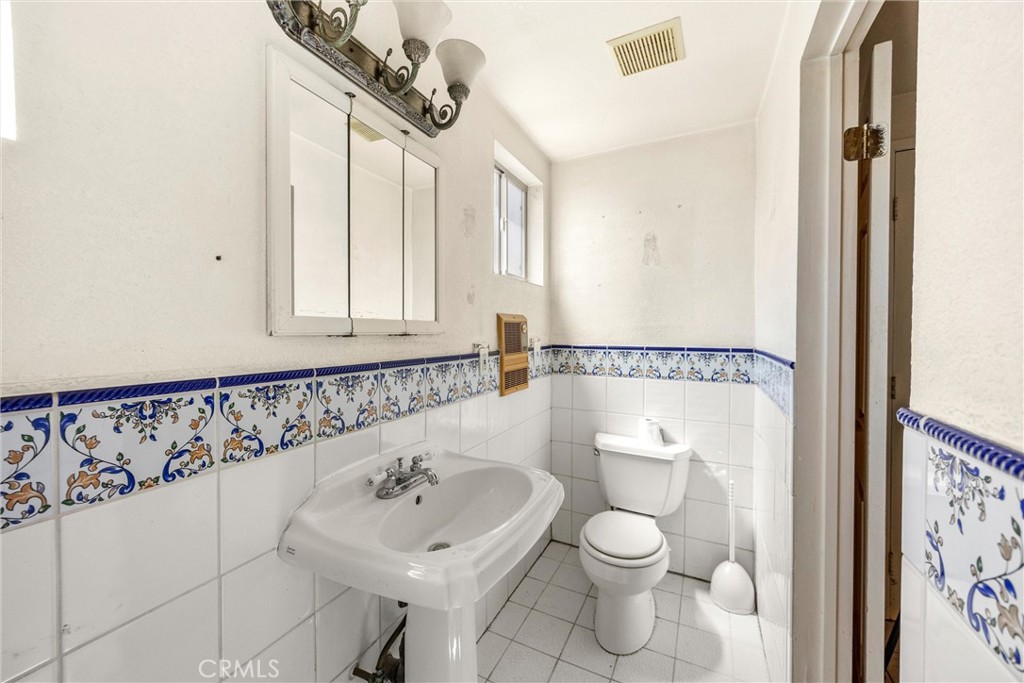 8432 Norwood Place