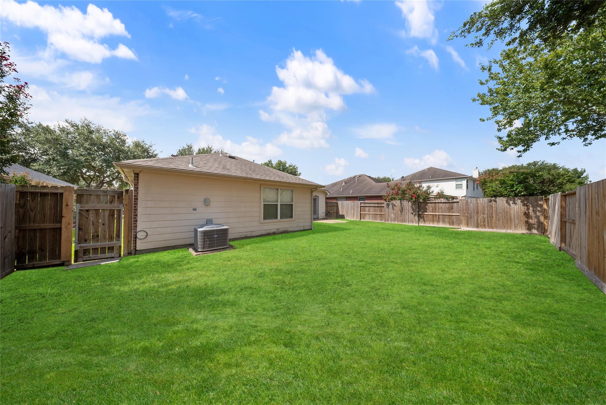 2219 Rocky Hollow Lane