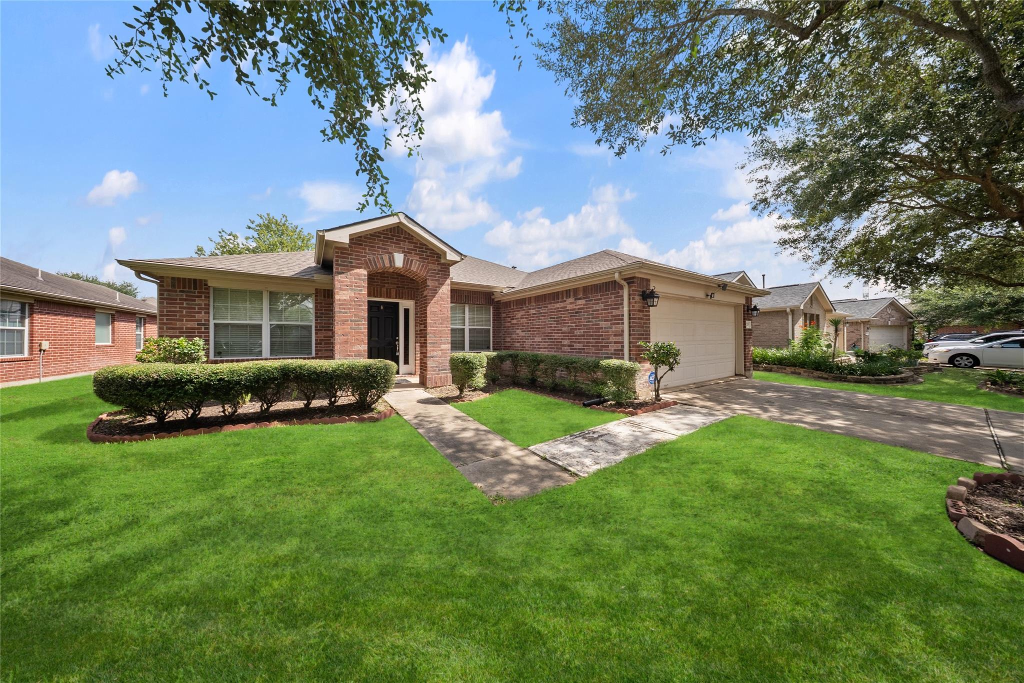 2219 Rocky Hollow Lane