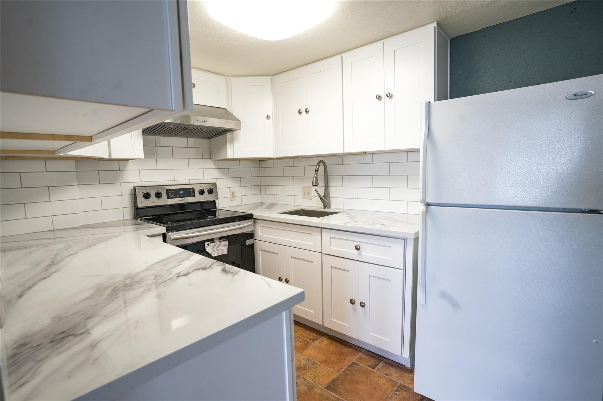 7520 Hornwood Drive # 1003