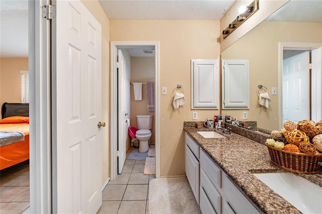 13418 Cricket Wood Circle