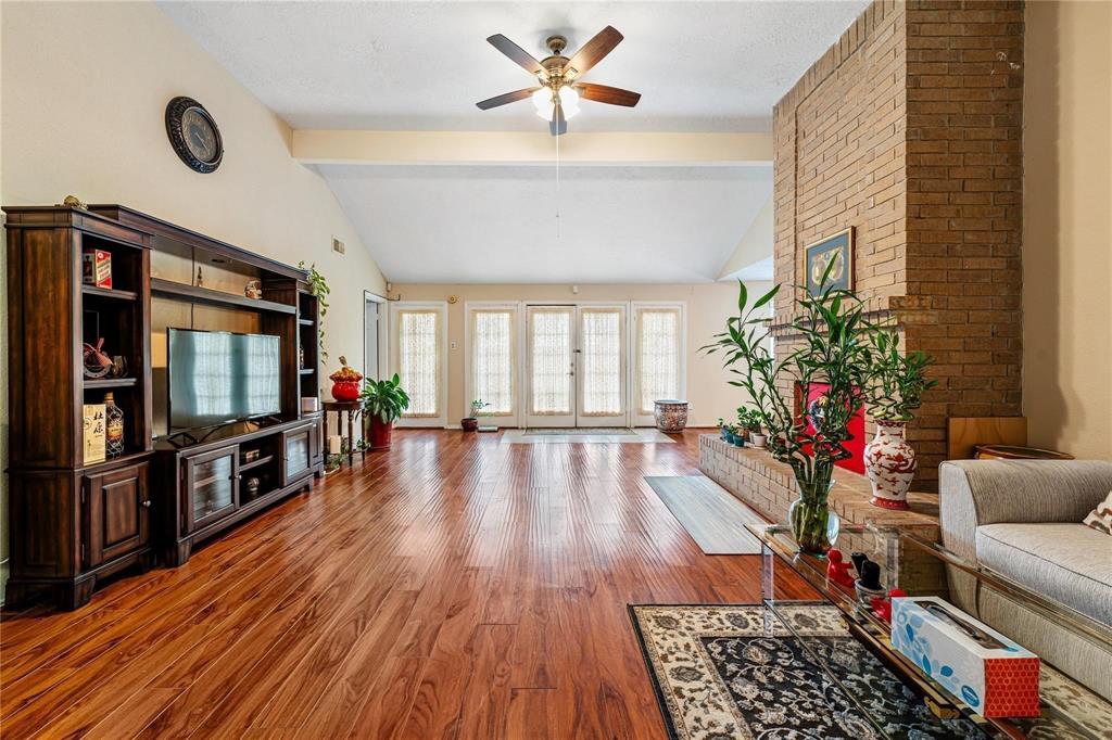 13418 Cricket Wood Circle