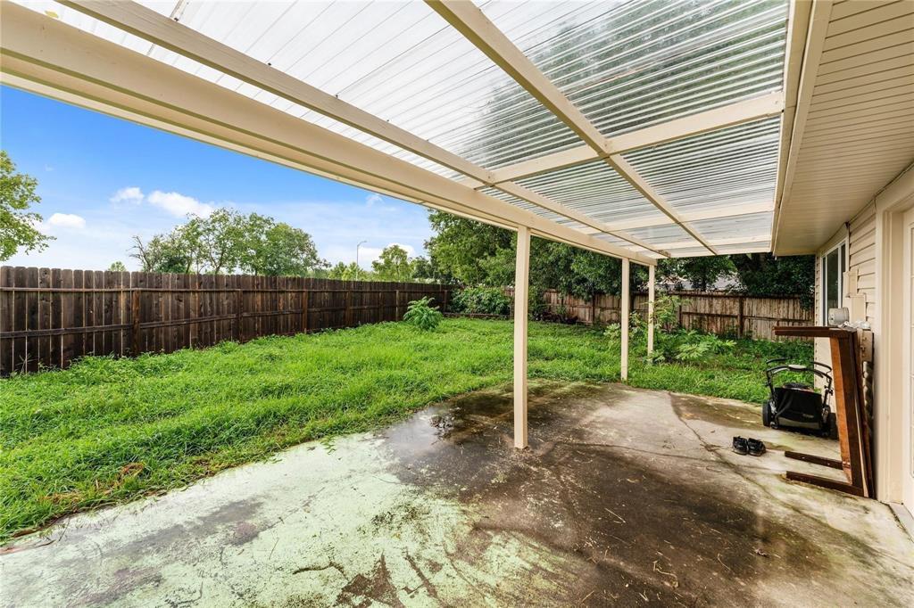13418 Cricket Wood Circle