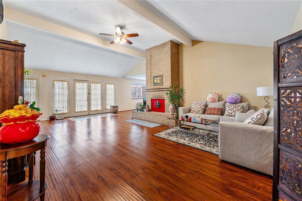 13418 Cricket Wood Circle