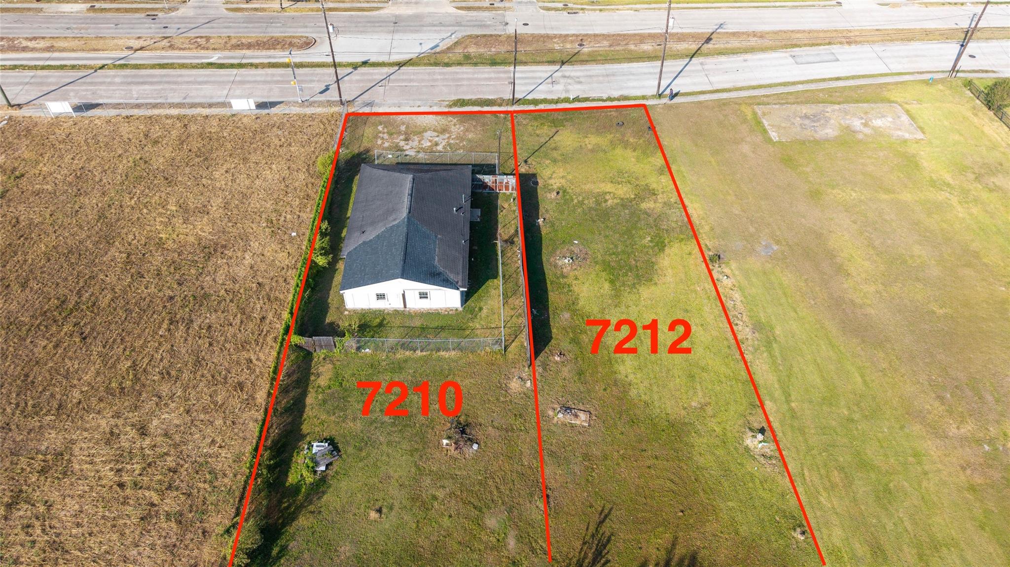 7210 Lockwood Dr