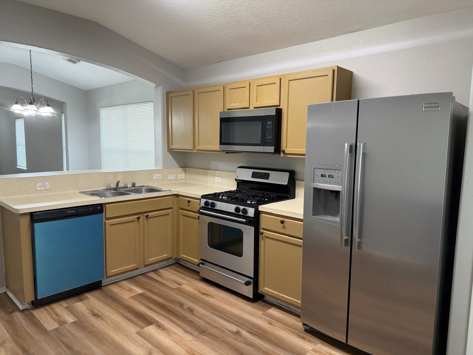 7714 Sunburst Trail Drive