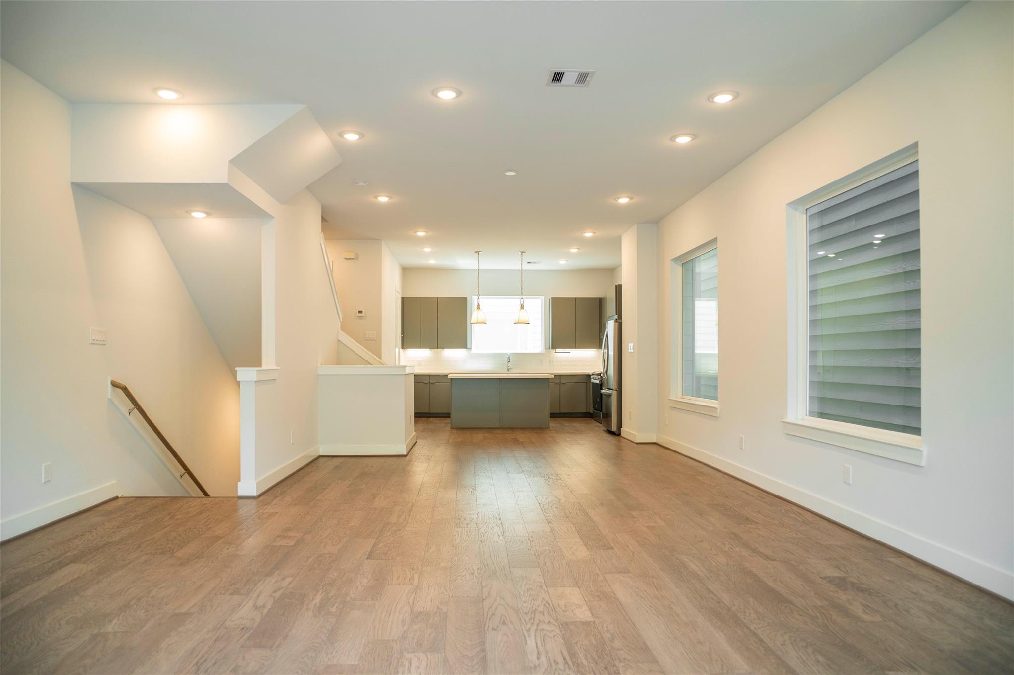 4225 Eli Street