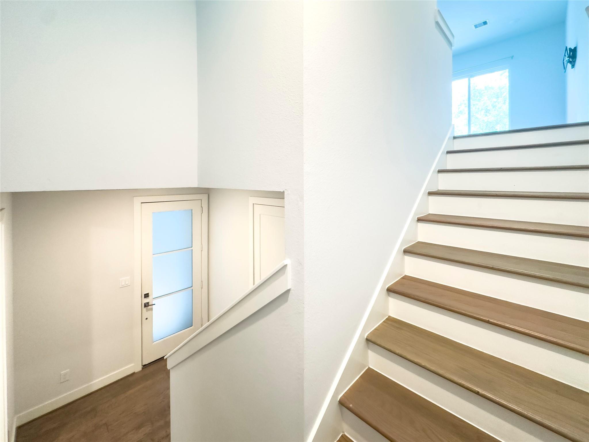 4225 Eli Street