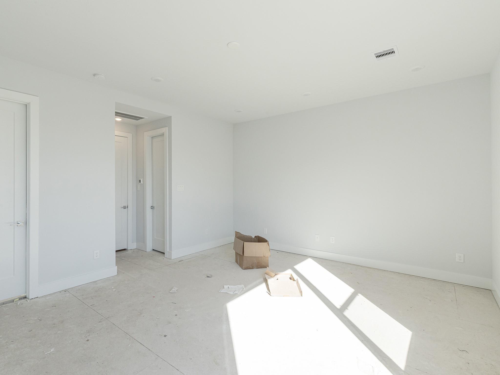 4225 Eli Street