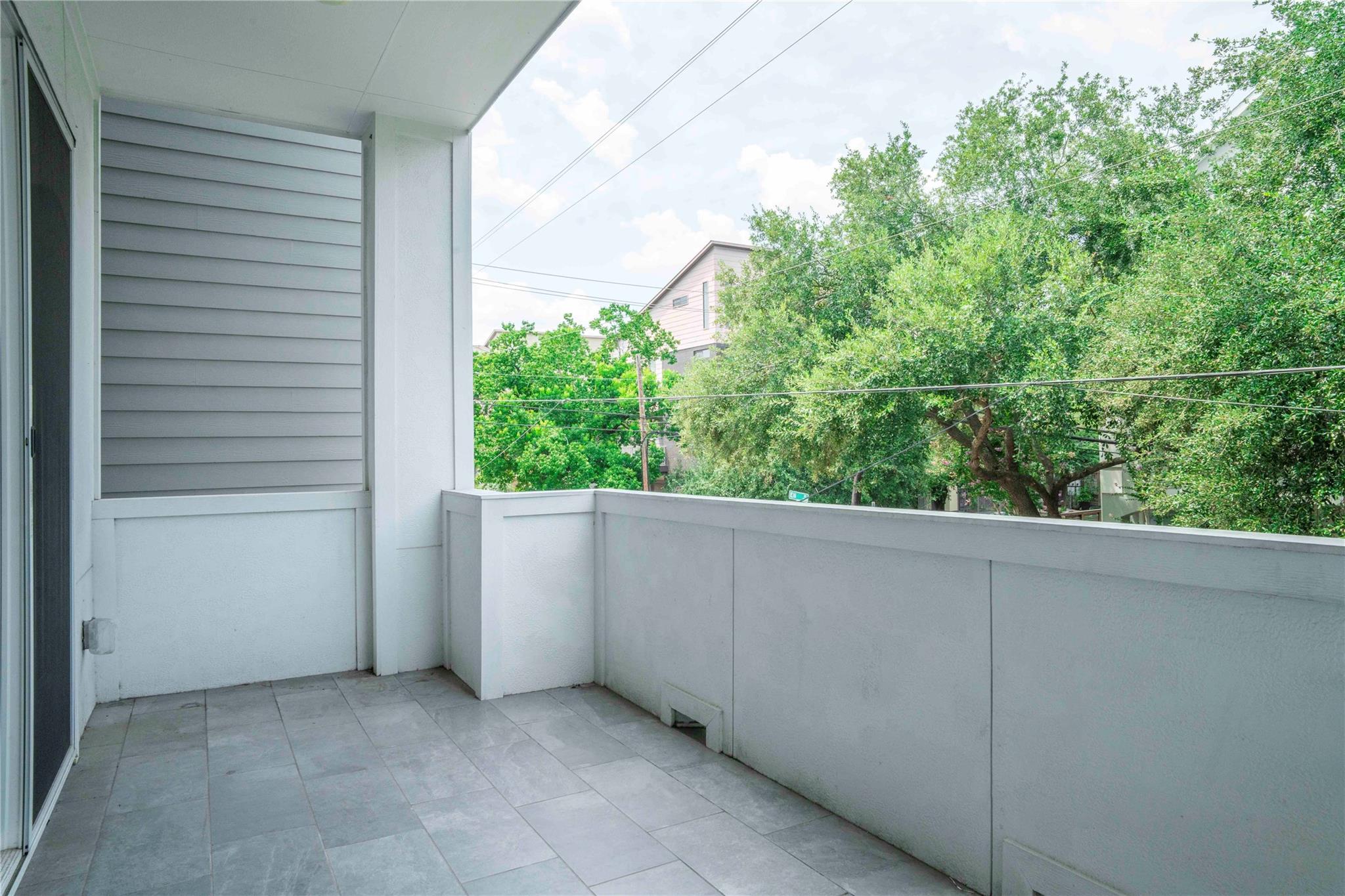4225 Eli Street