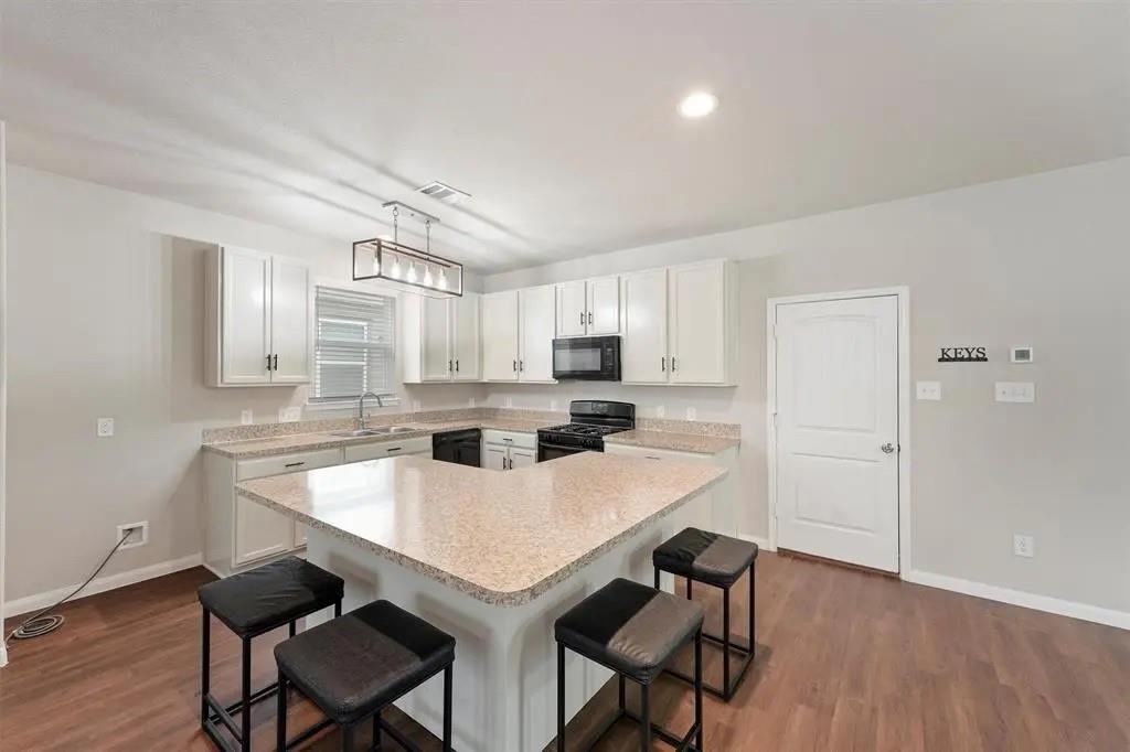 5710 Esk River Trail