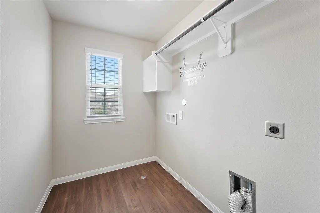 5710 Esk River Trail