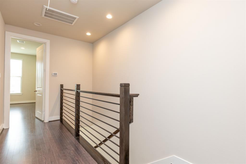 5836 E Post Oak Lane