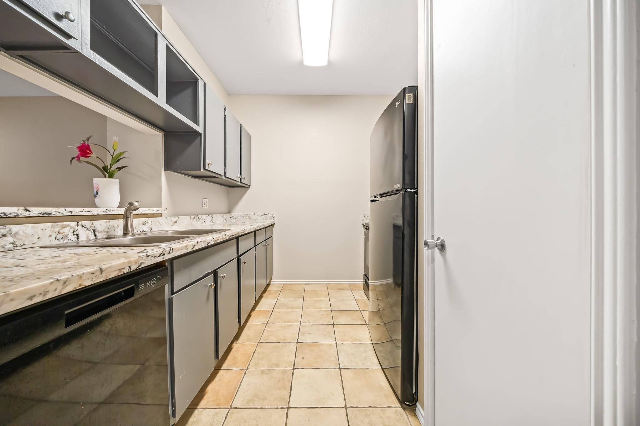 2023 Gentryside Drive # 204