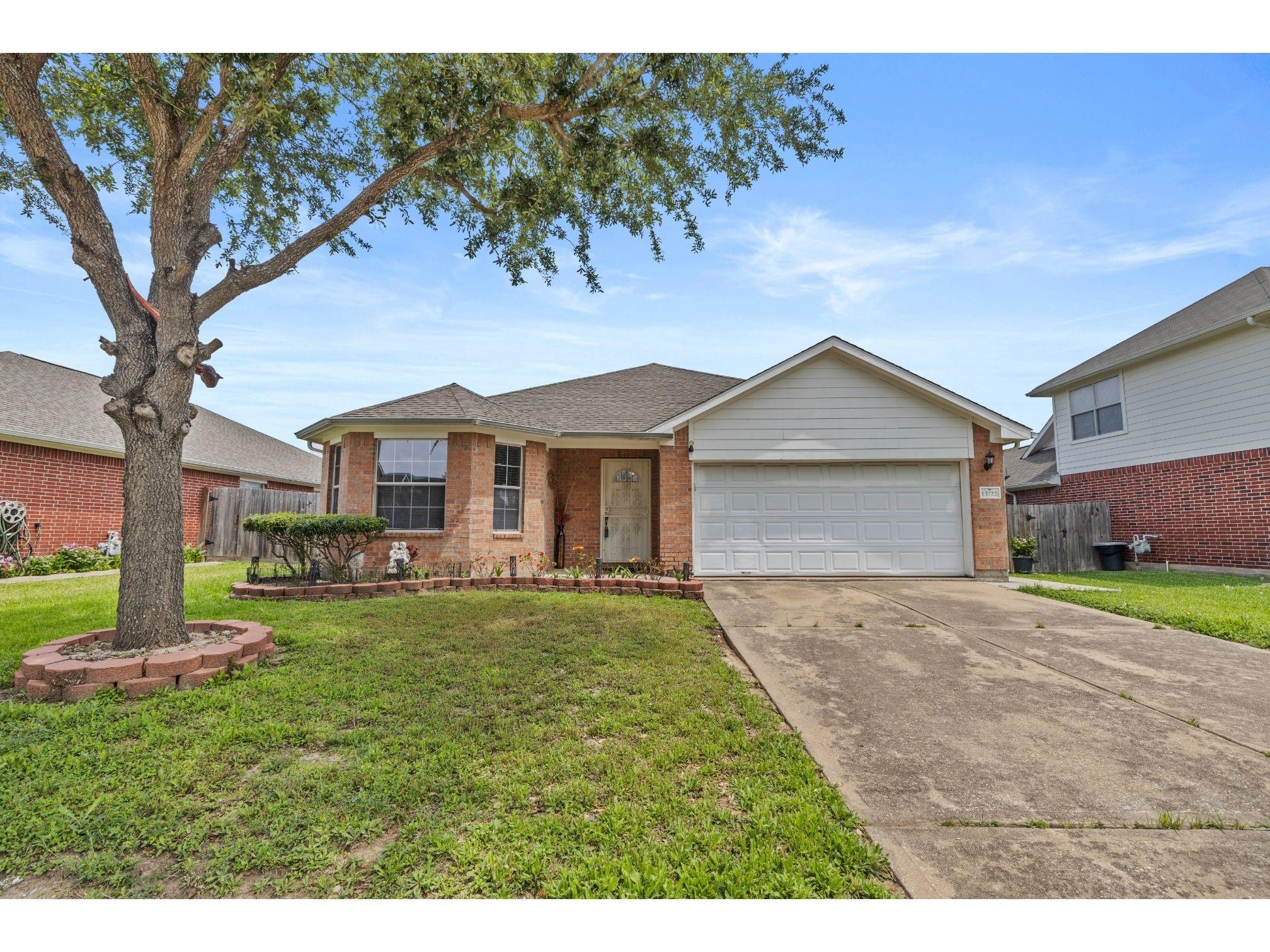 13722 Branford Greens Drive