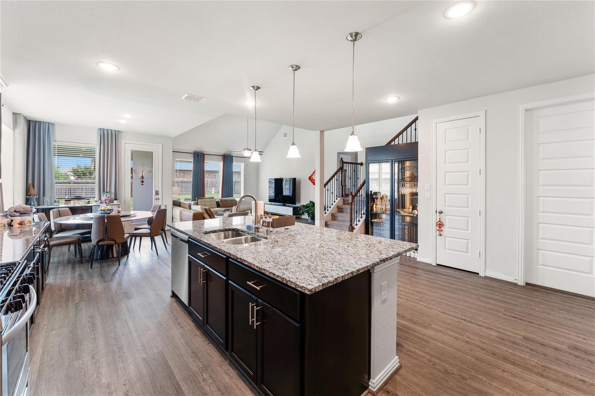3919 Palmer Meadow Court
