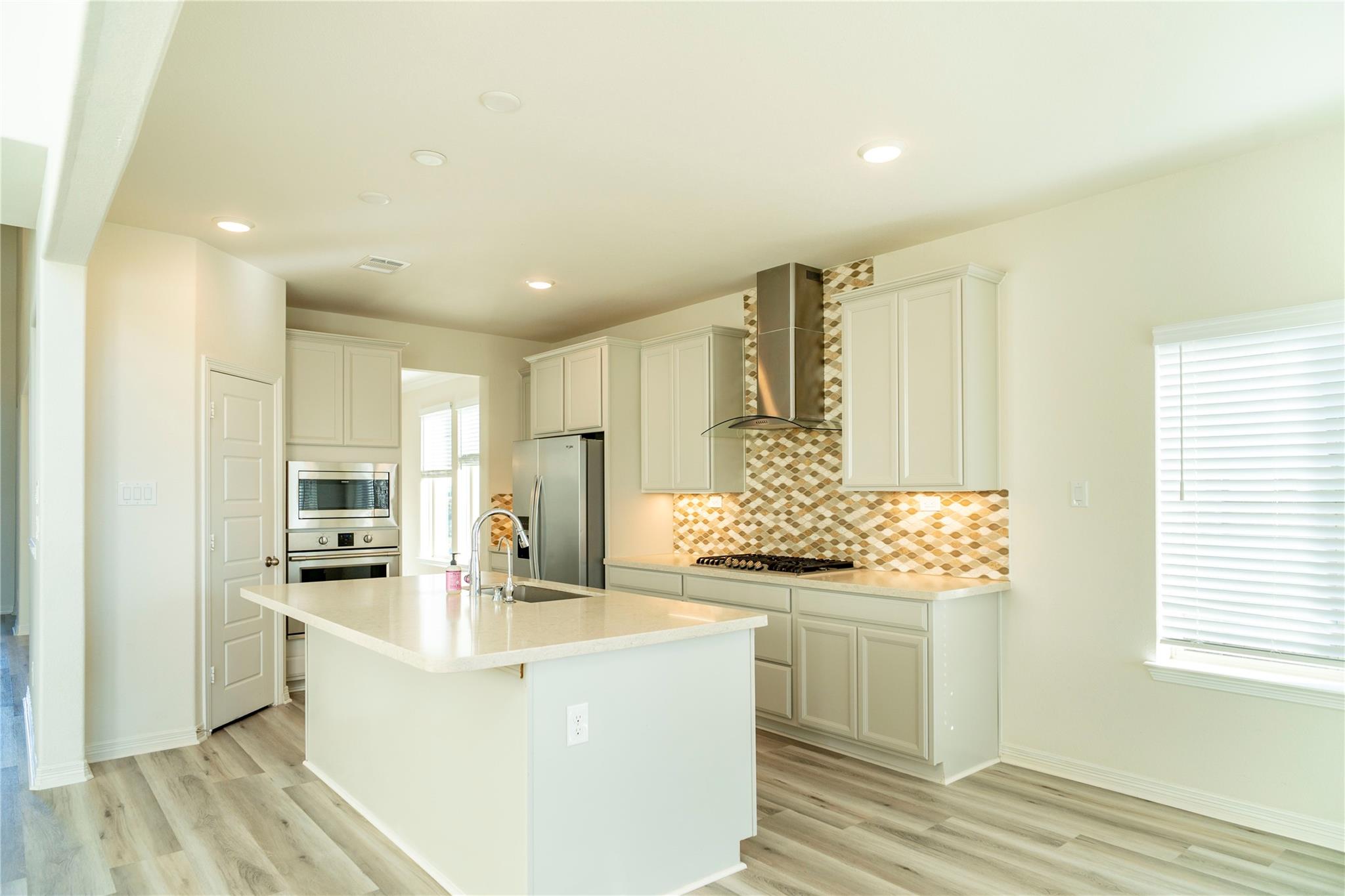 3618 Windward Canyon Drive, Fulshear