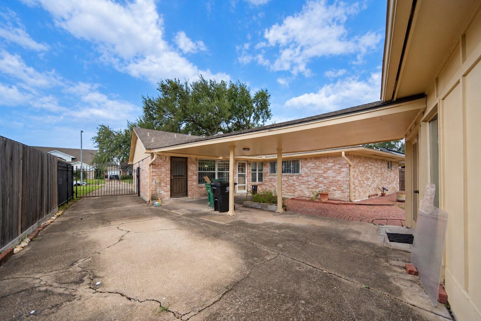 9315 Triola Lane