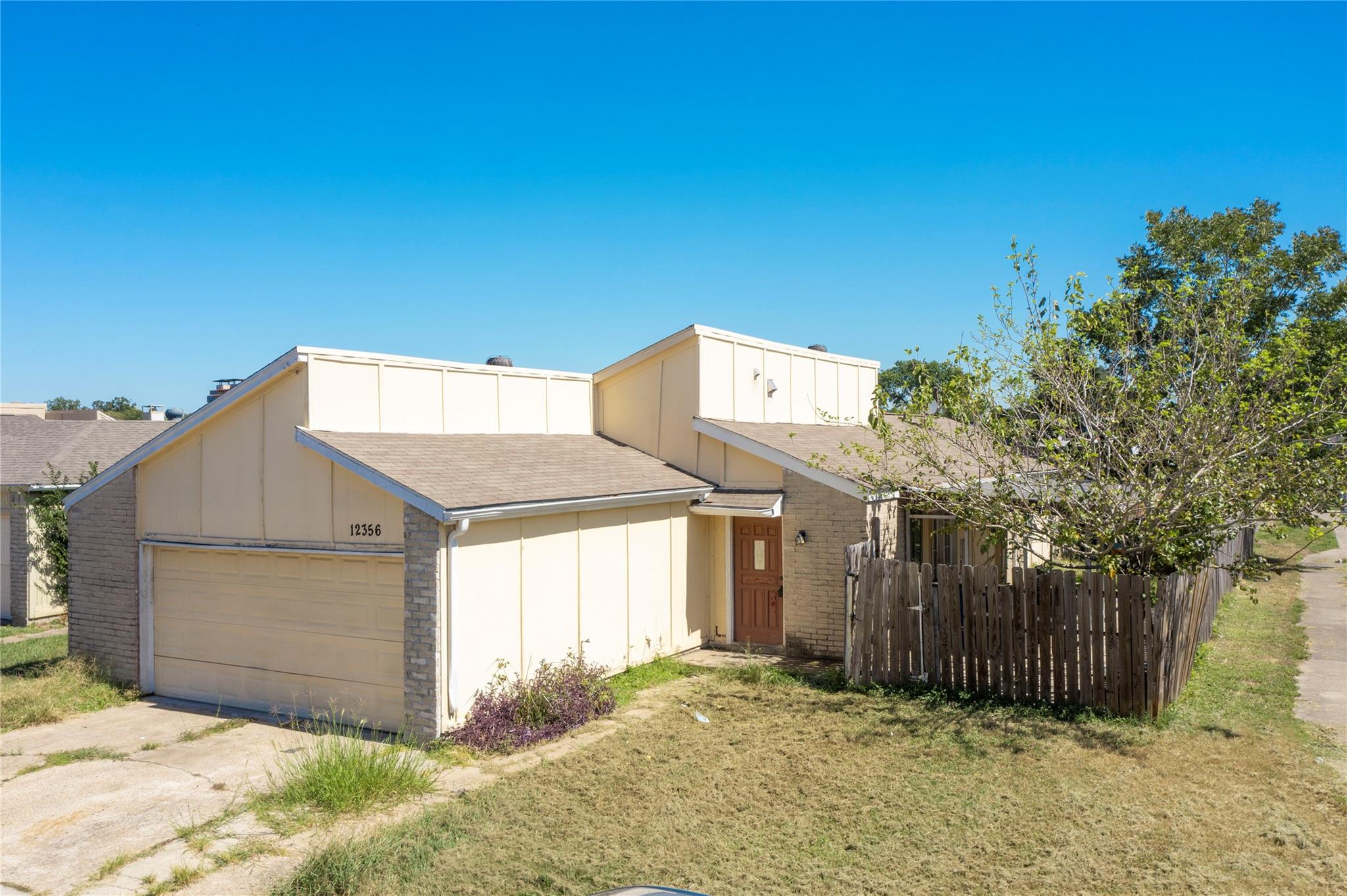 12356 Newbrook Drive