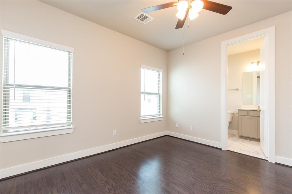 5836 E Post Oak Lane