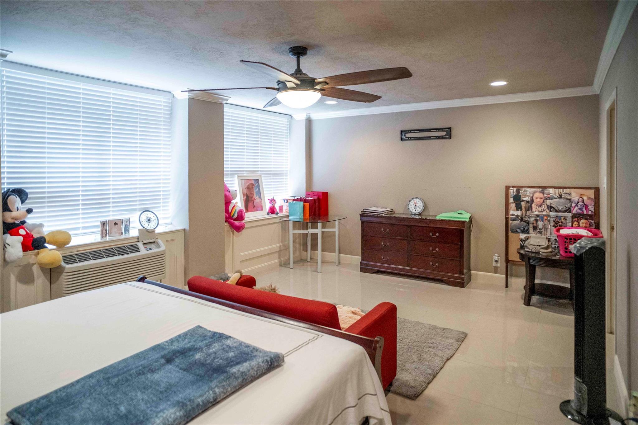 7510 Hornwood Drive # 204