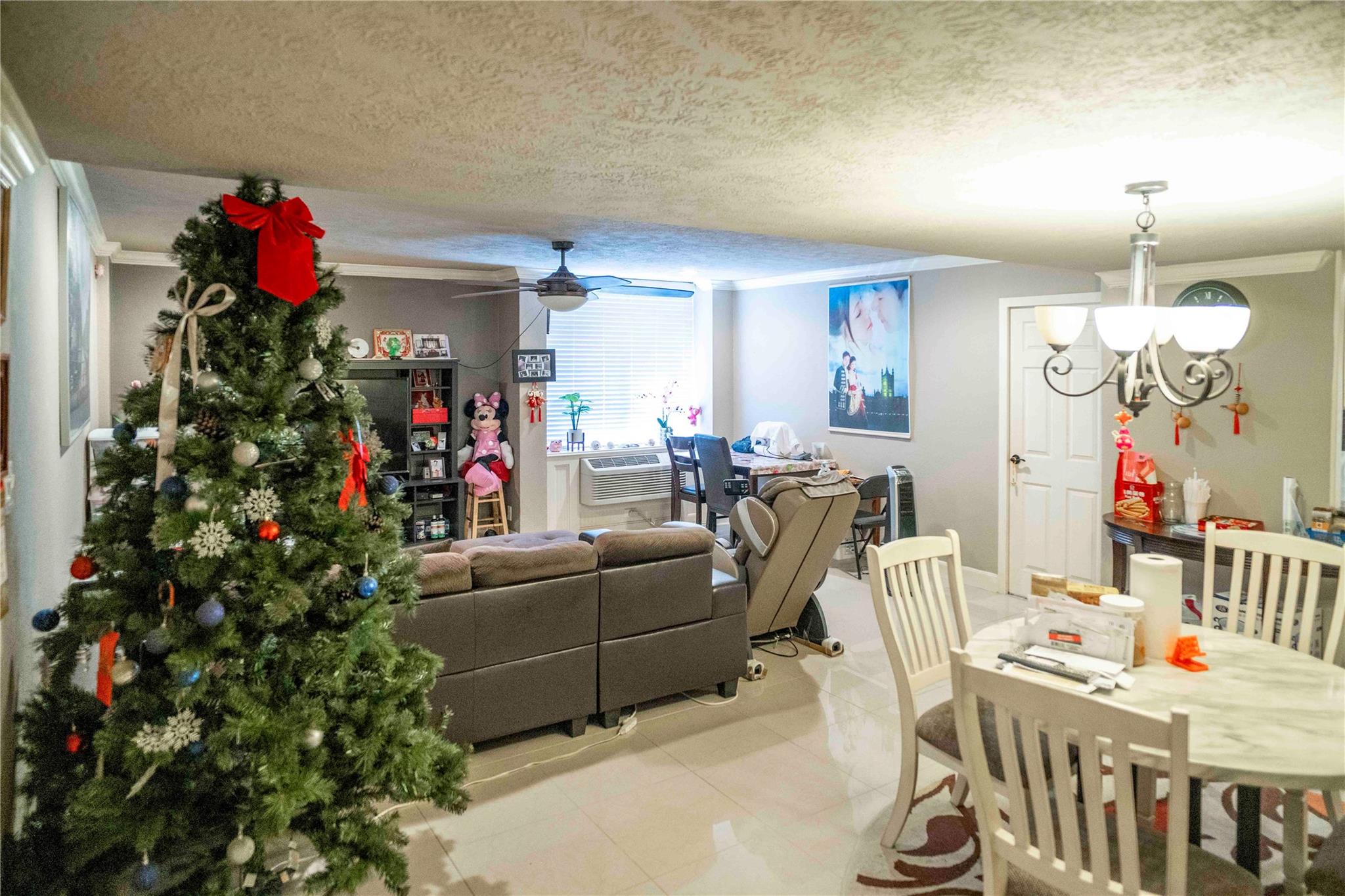 7510 Hornwood Drive # 204