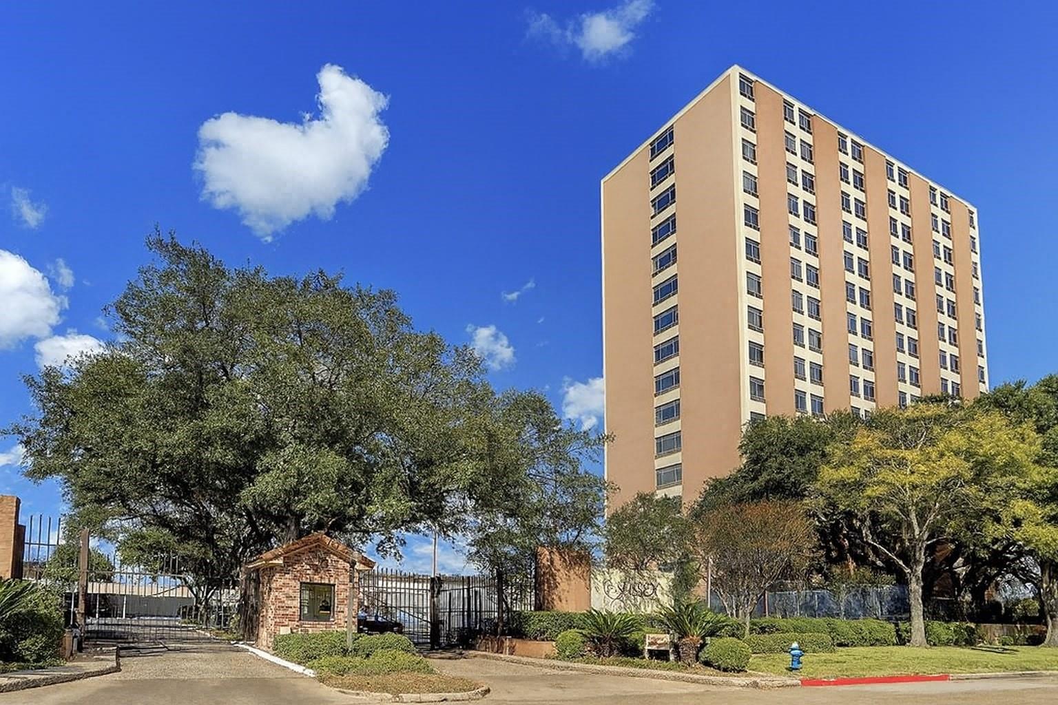 7510 Hornwood Drive # 204