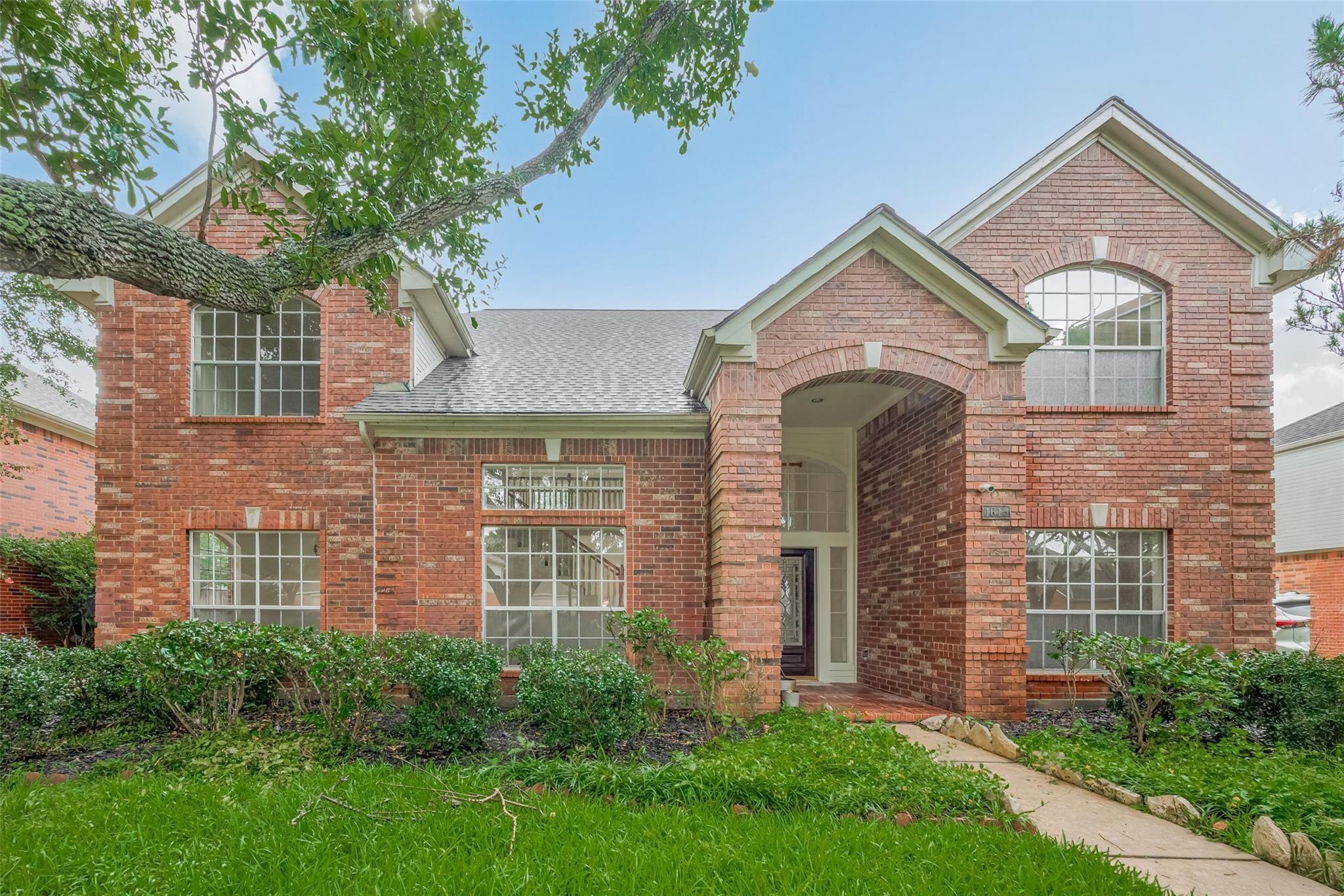 1615 Monvale Lane