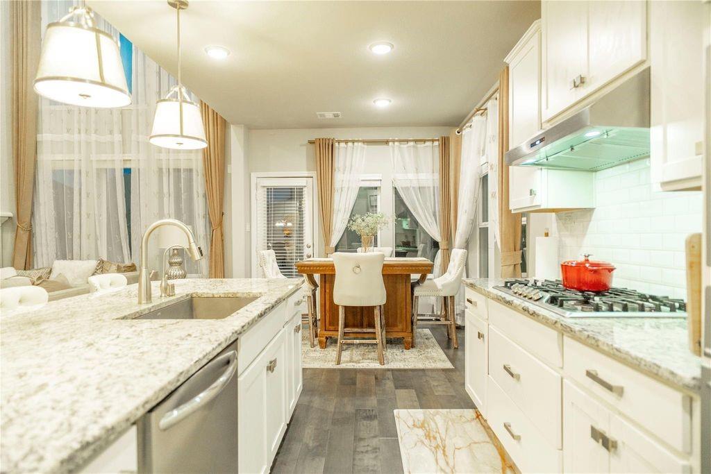 3419 Cabernet Shores Drive