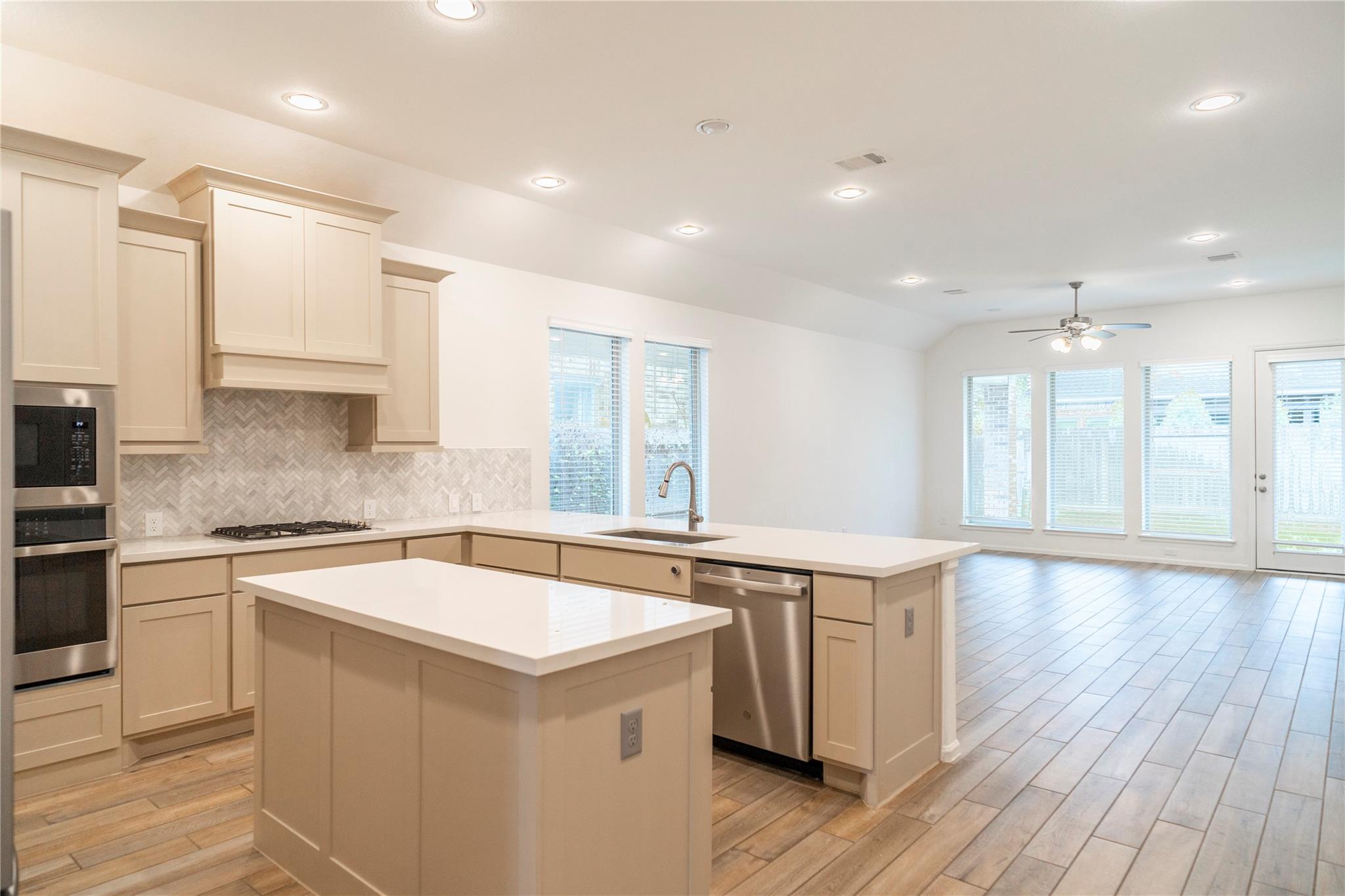 31410 Golden Cliffs Lane