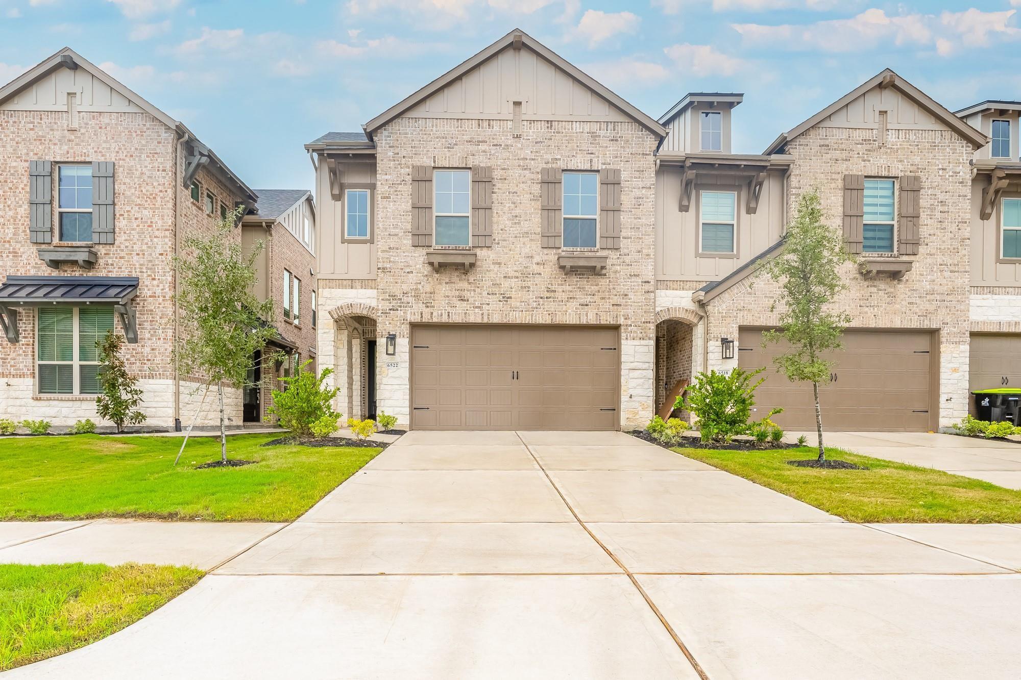 6522 Bramble Cove Lane