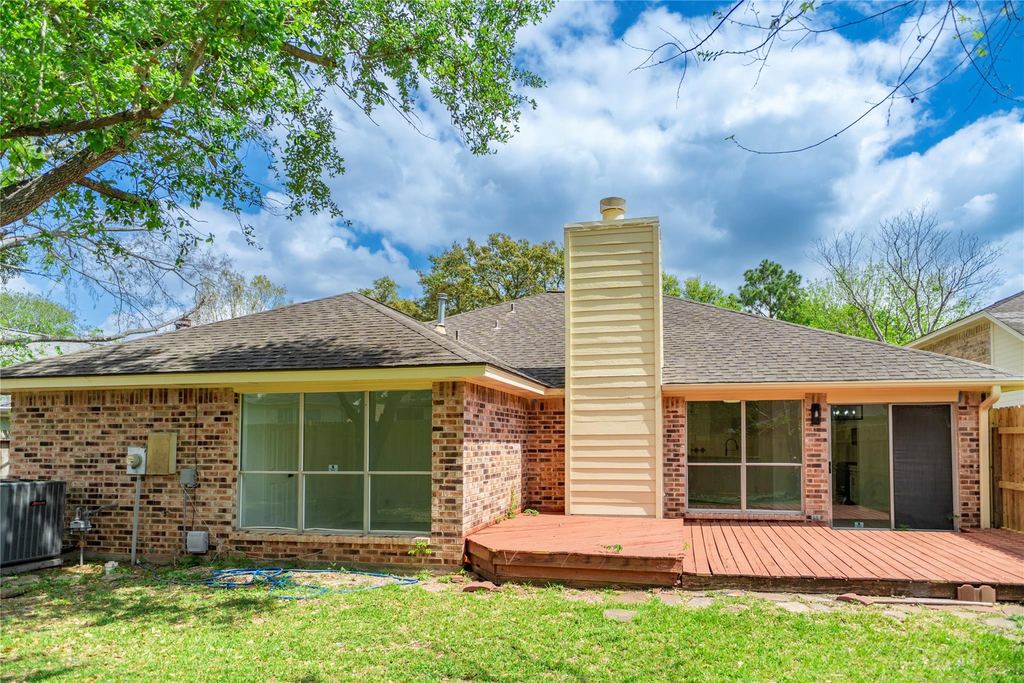 16342 Maple Downs Ln