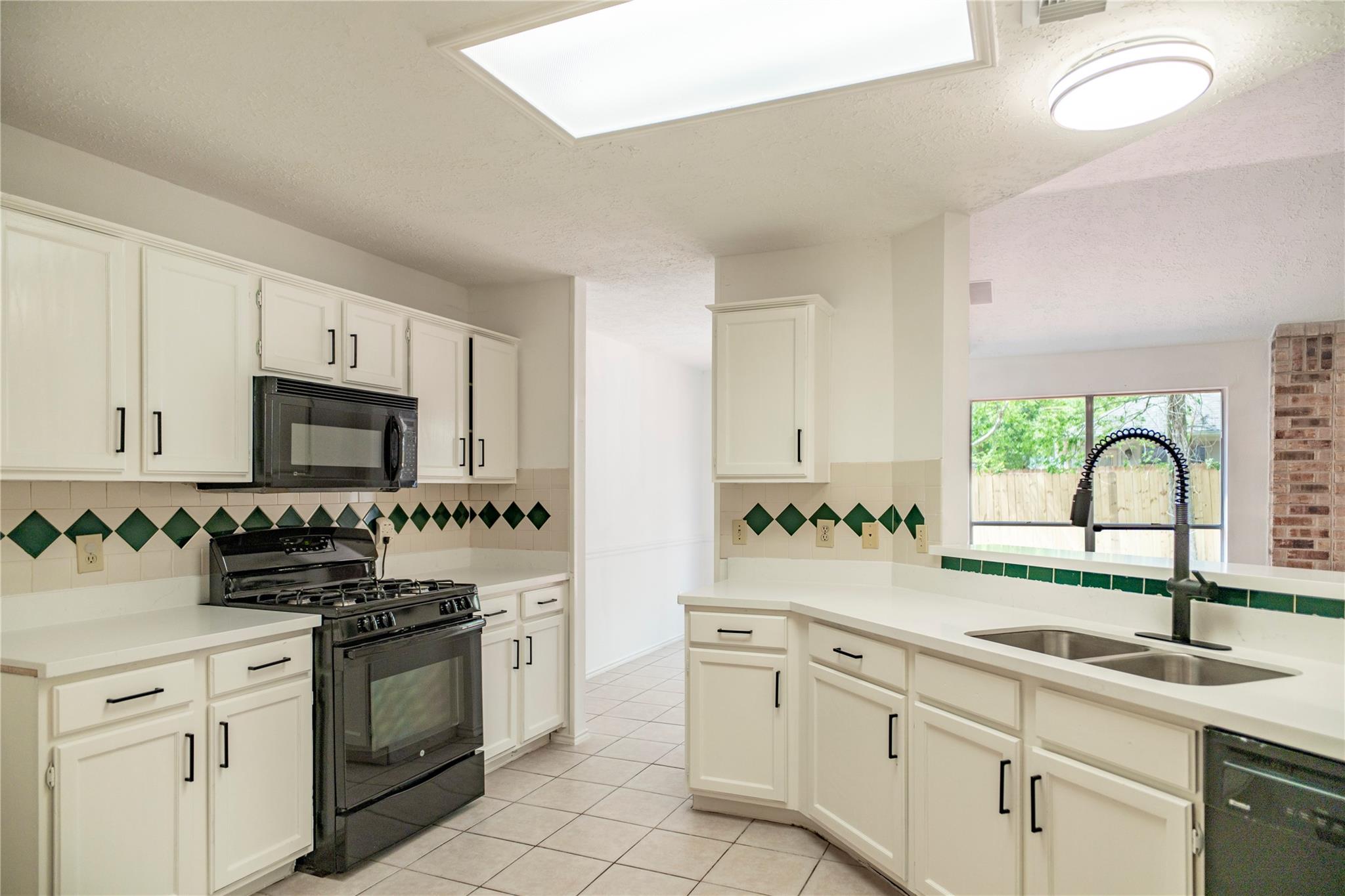 16342 Maple Downs Ln