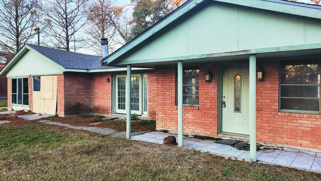 18219 Kings Lynn Street