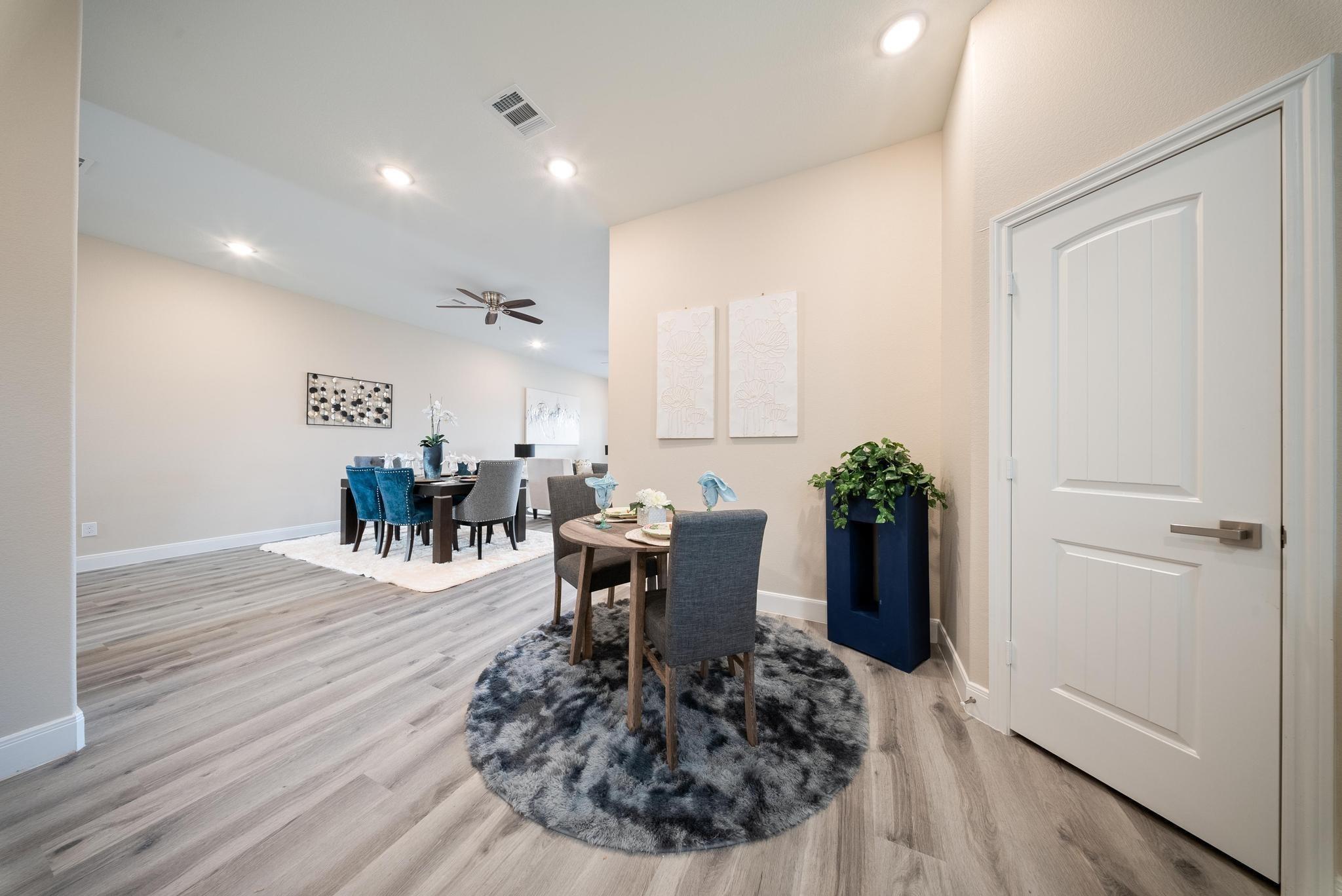 2015 Olivos Street