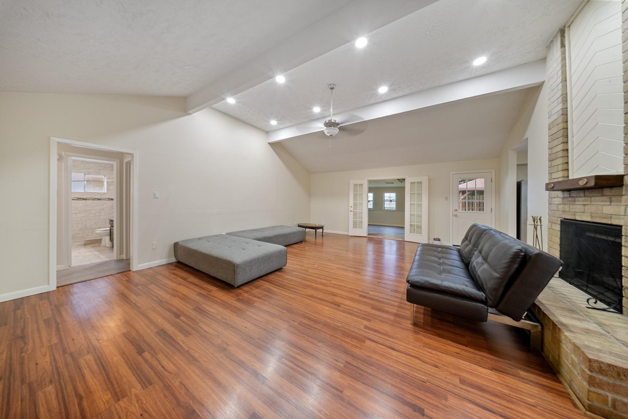 15738 Tammany Lane