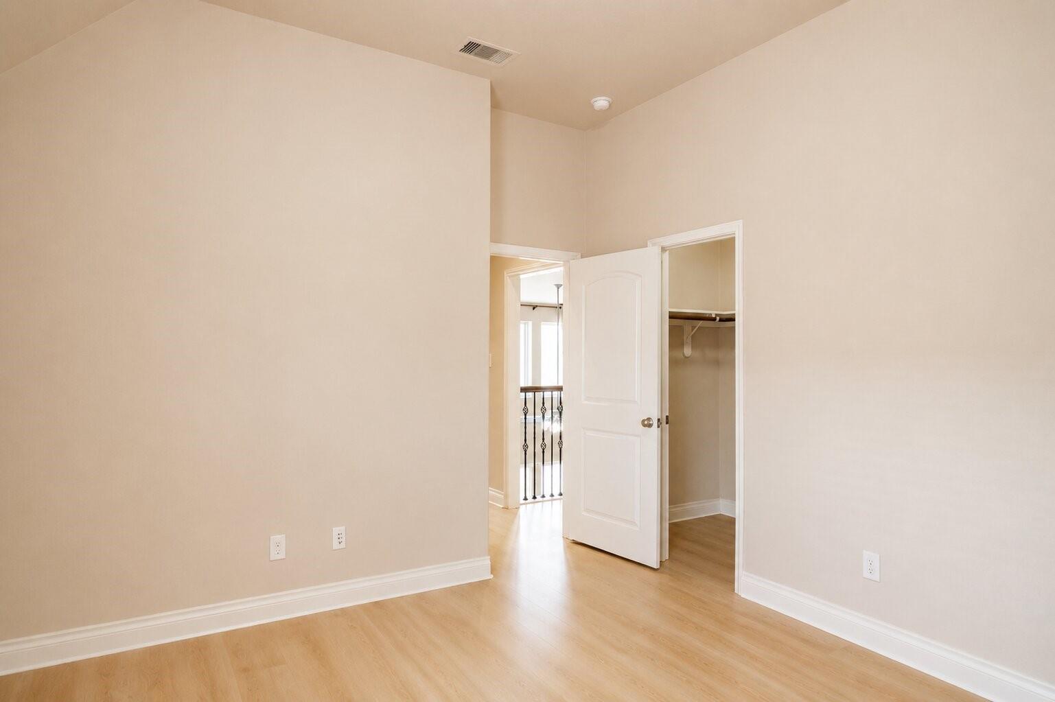 10827 Naburn Gate